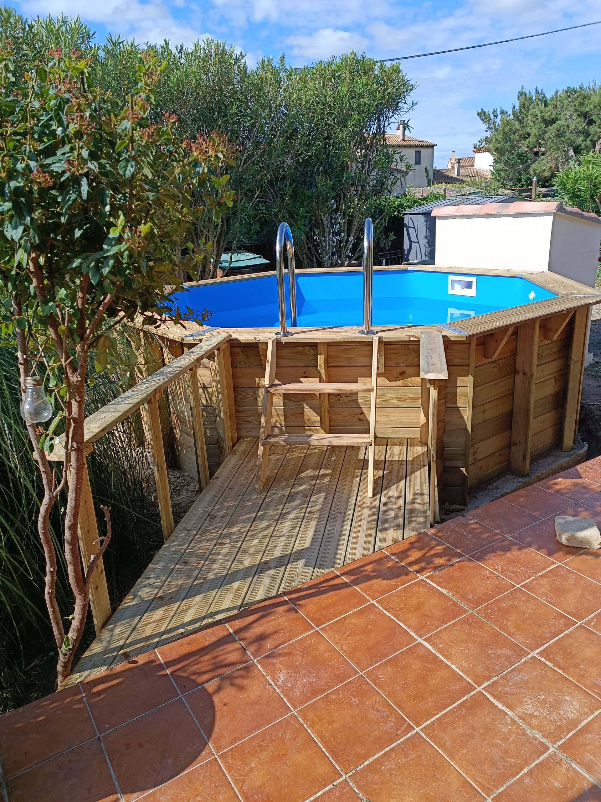 Réalisation d'une passerelle en bois