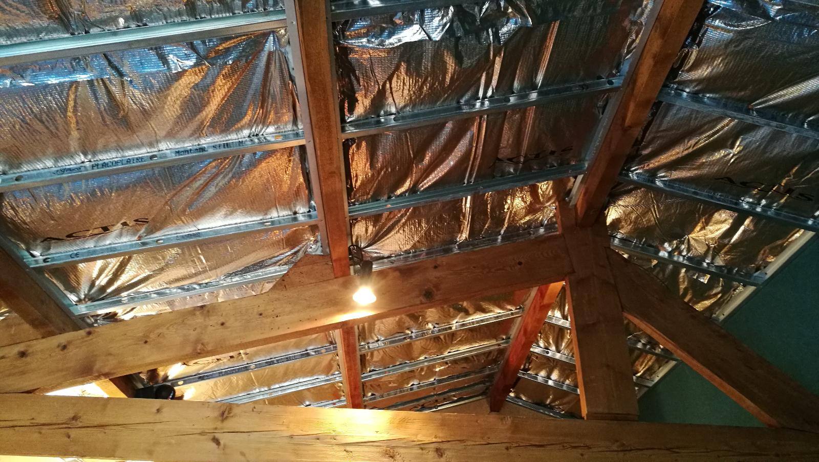 Isolation de la couverture par le toit