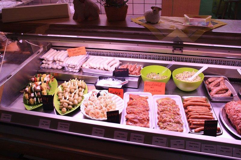 Landfleischerei Horota – Wurst- und Schinkenspezialitäten im Ladengeschäft