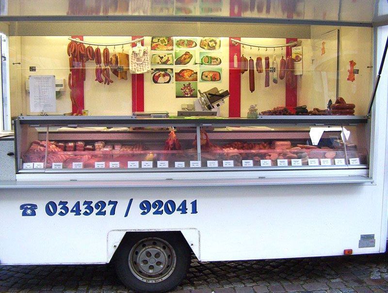 Landfleischerei Horota – Wurst- und Schinkenspezialitäten im Verkaufswagen