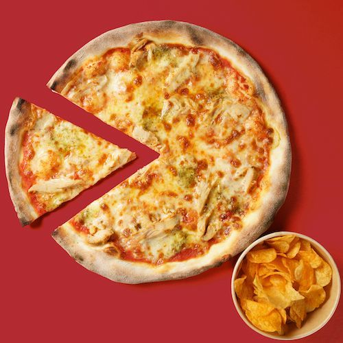 Pizzeria in Bülach – Pizza Chicken und Chips.