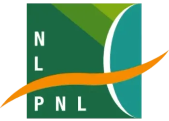 Logo avec l'inscription « NL PNL » en blanc dans un carré vert foncé, une forme turquoise et une vague orange.