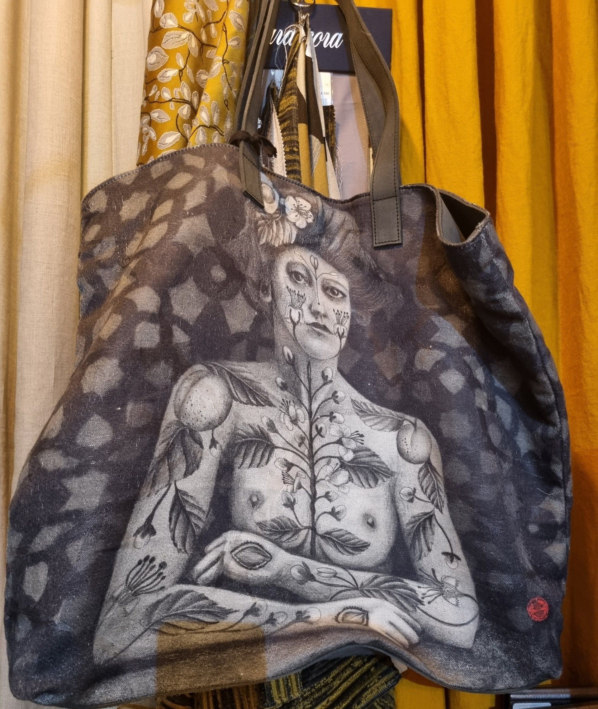 Sac avec portrait