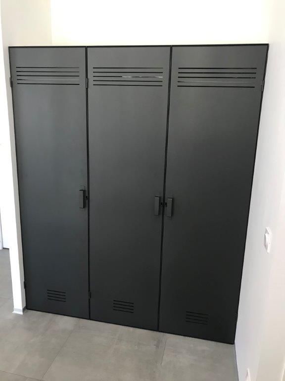 Photos de mobilier fait sur-mesure de dressing fait sur-mesure