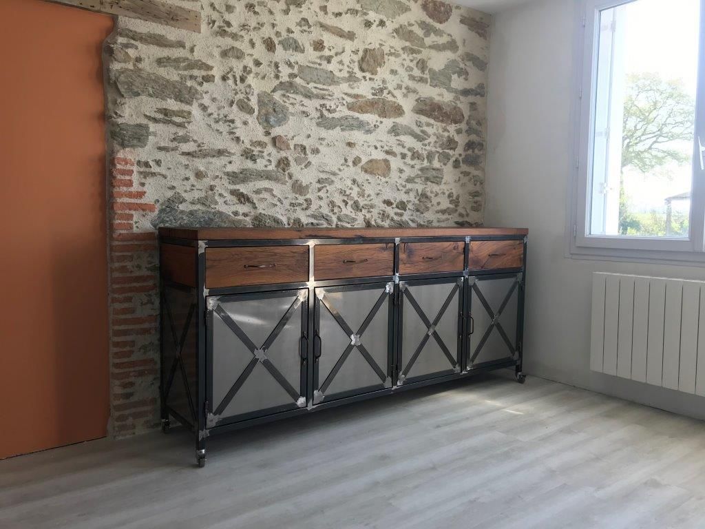 Photos de mobilier fait sur-mesure de buffet 