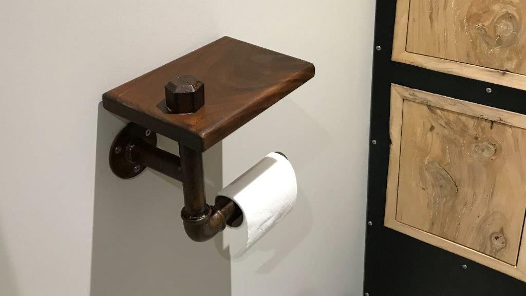 Photos de mobilier fait sur-mesure de salle de notre entreprise 