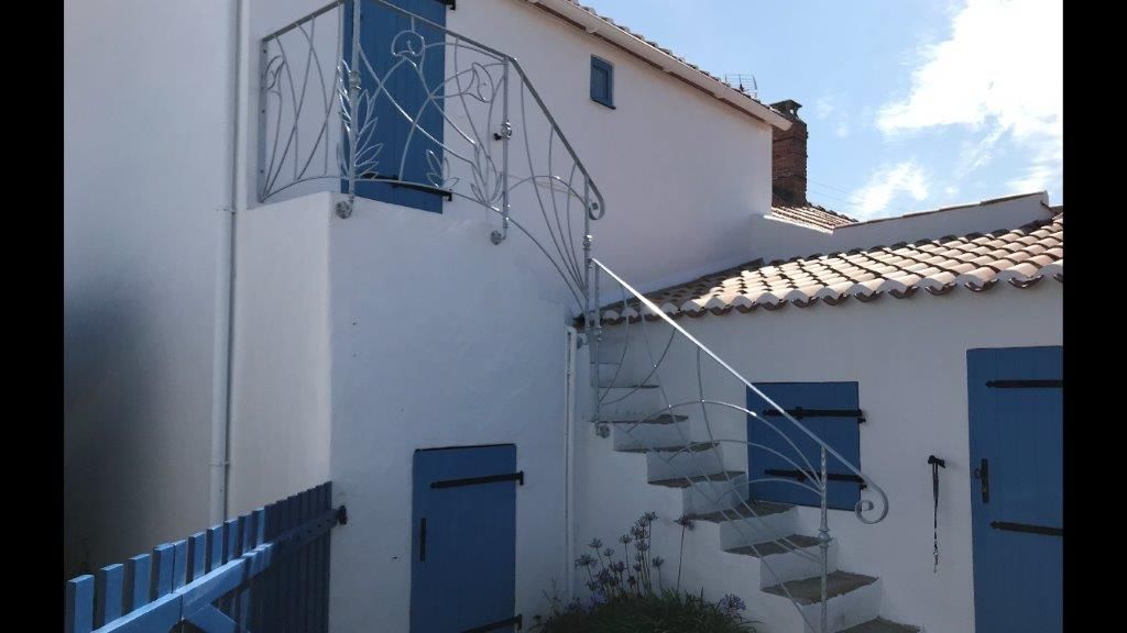 Garde-corps et rampe pour escalier extérieur 