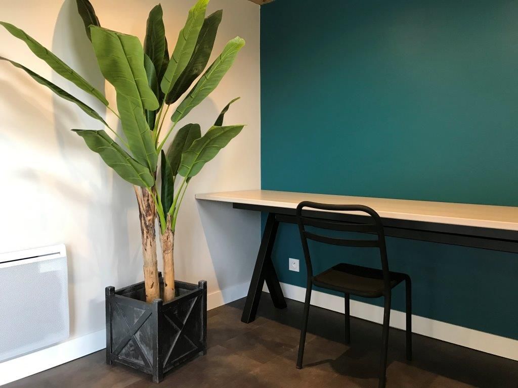 Photos de mobilier fait sur-mesure de bureau  