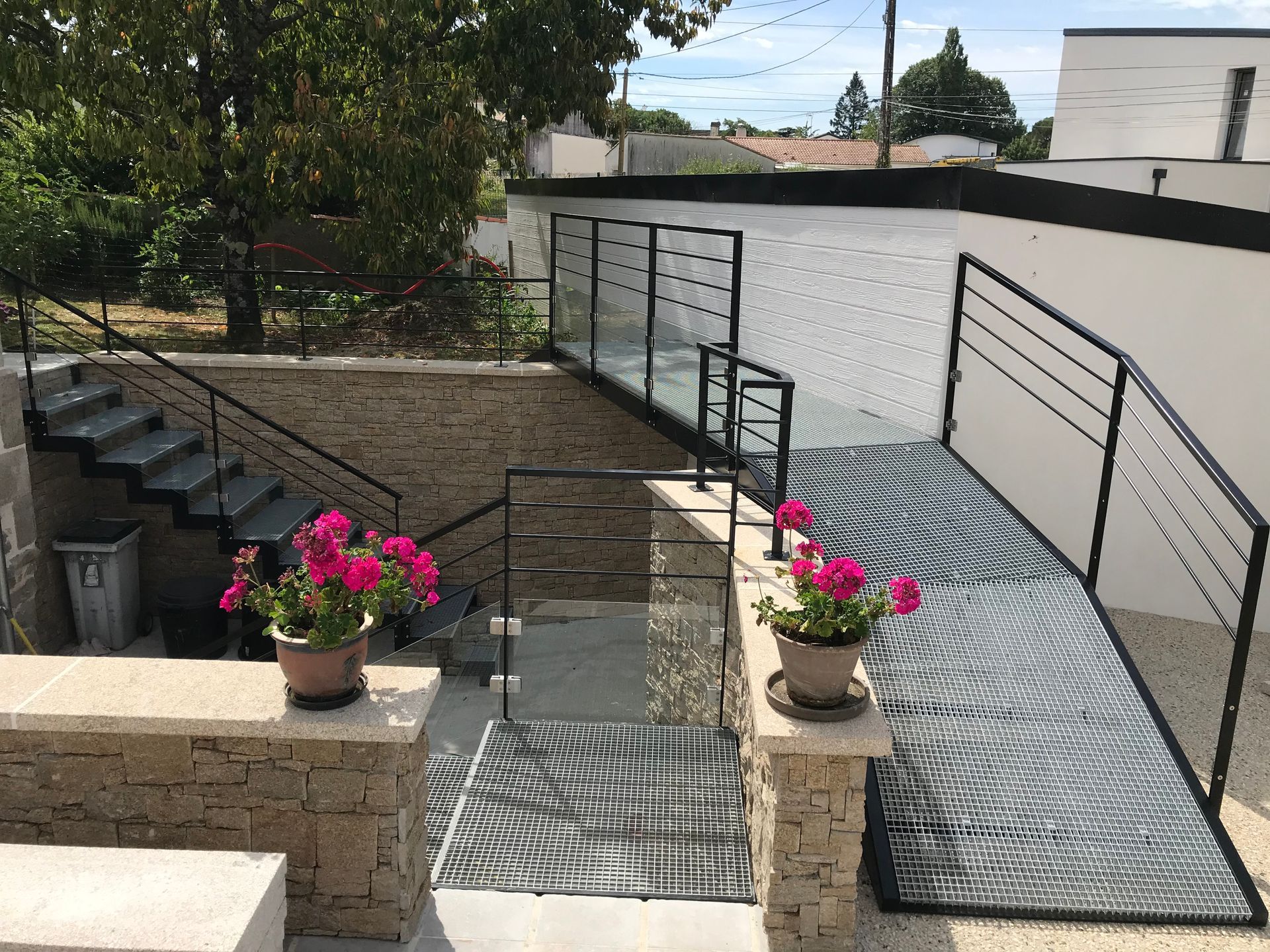 Escalier exterieur  + passerelle RB Projet Métal