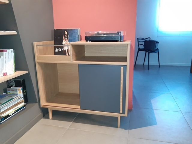 Meuble pour tourne-disque