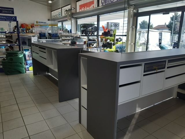 Comptoir noir et blanc