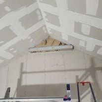 Un plafond en travaux.