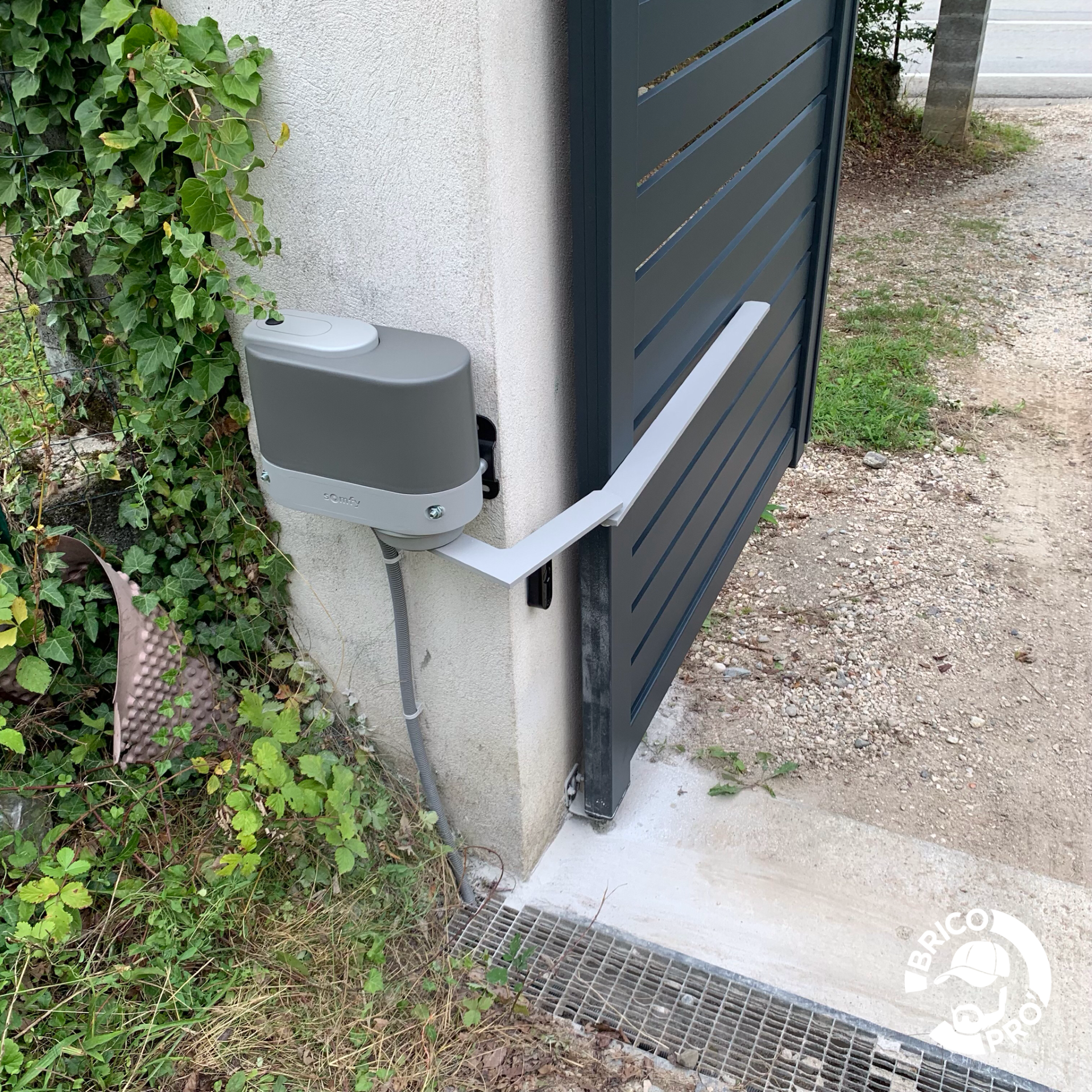 Moteur de portail battant