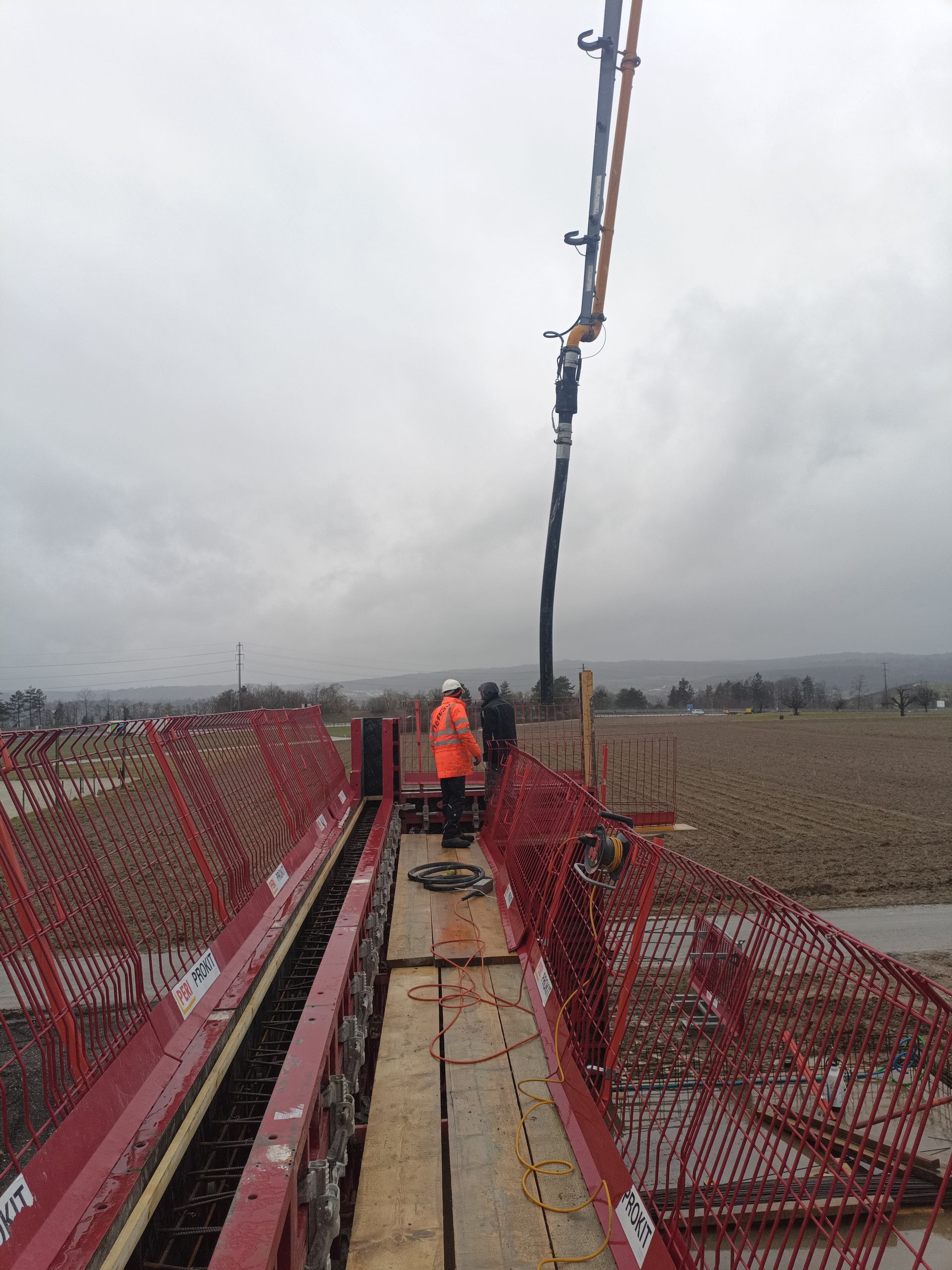 Betonarbeiten, Uhwiesen