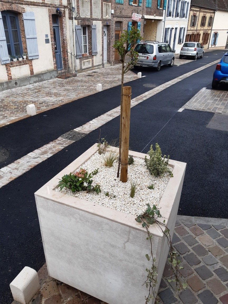 Petit bloc maçonné