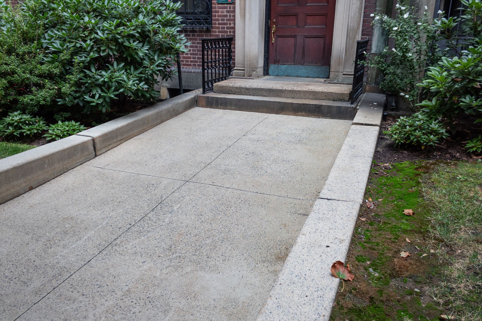 Bordure d'allée de grande taille