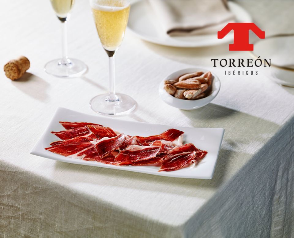 Spaanse vleeswaren bij de borrel