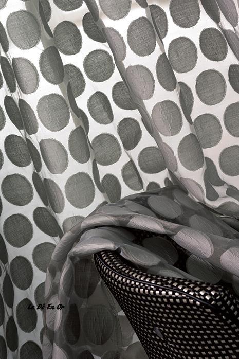 Le Dé en Or, tapissier près de Brest, vente de tissus.