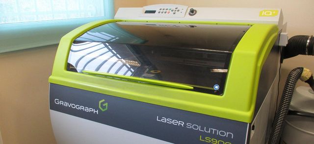 LS900 - LASER DE GRAVURE ET DECOUPE