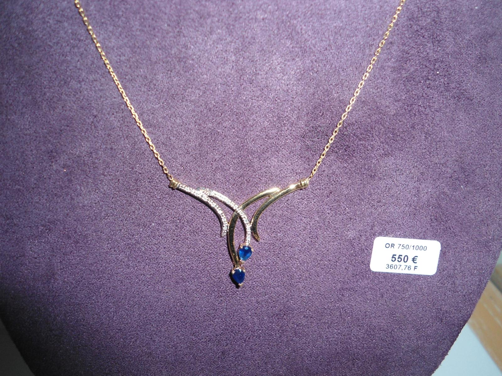 Collier or jaune diamants et saphirs