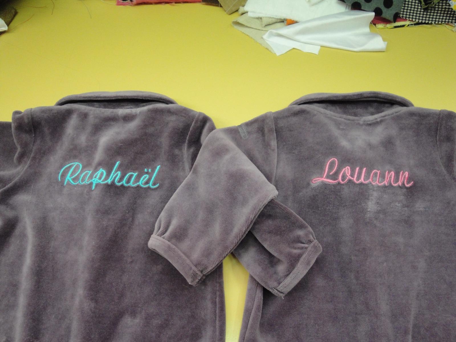 Broderie sur peignoir