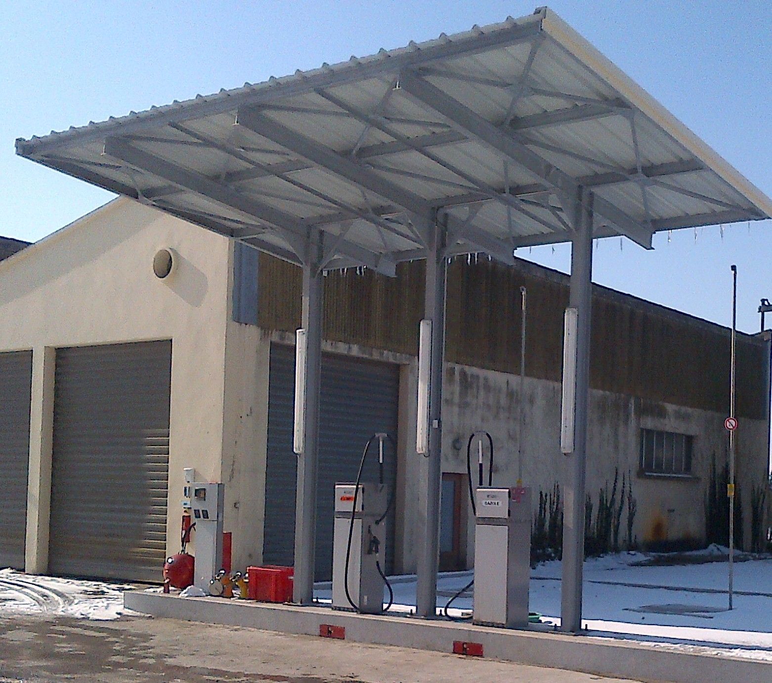 Création de station de carburant