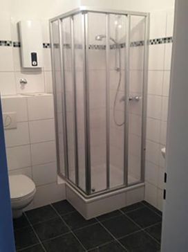Modernisierung Duschwanne nachher