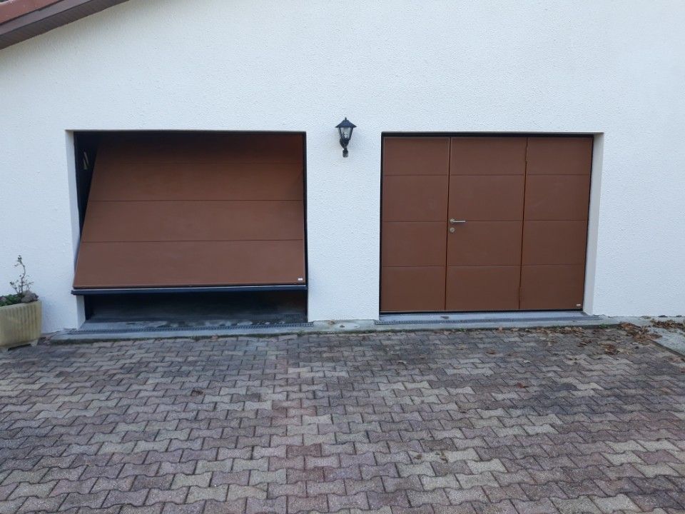 Porte de garage anthracite