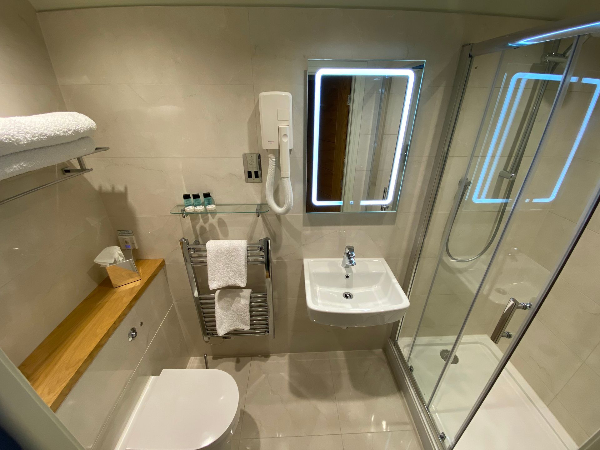 Image shows the En-Suite Shower Room at Hillside Farm Apartments