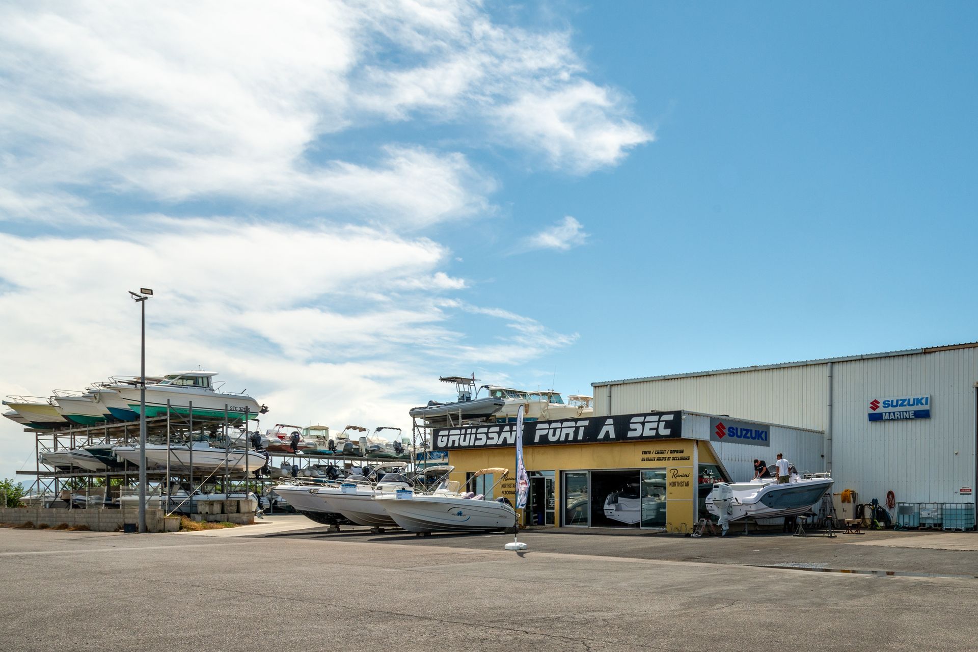 Vue panoramique de la boutique