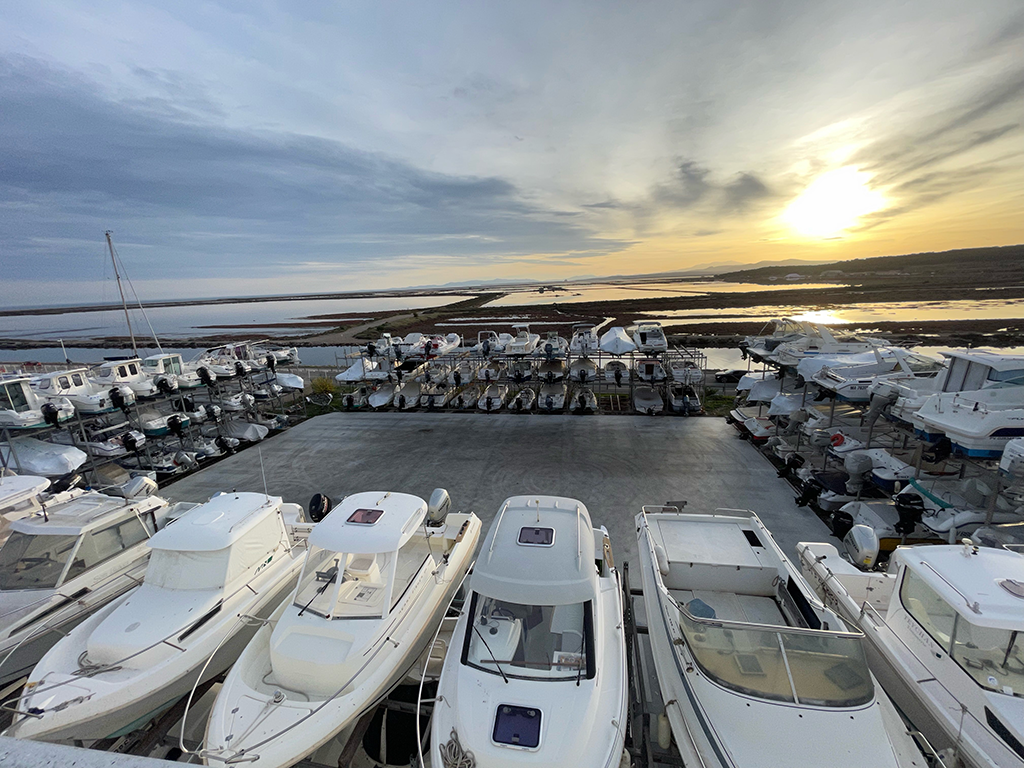 Parking de bateau du Port à sec