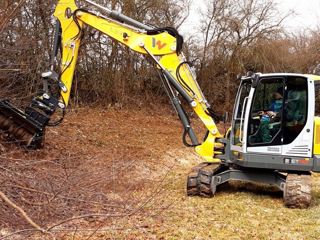Maschine von Hölzl Landschaftspflege GmbH