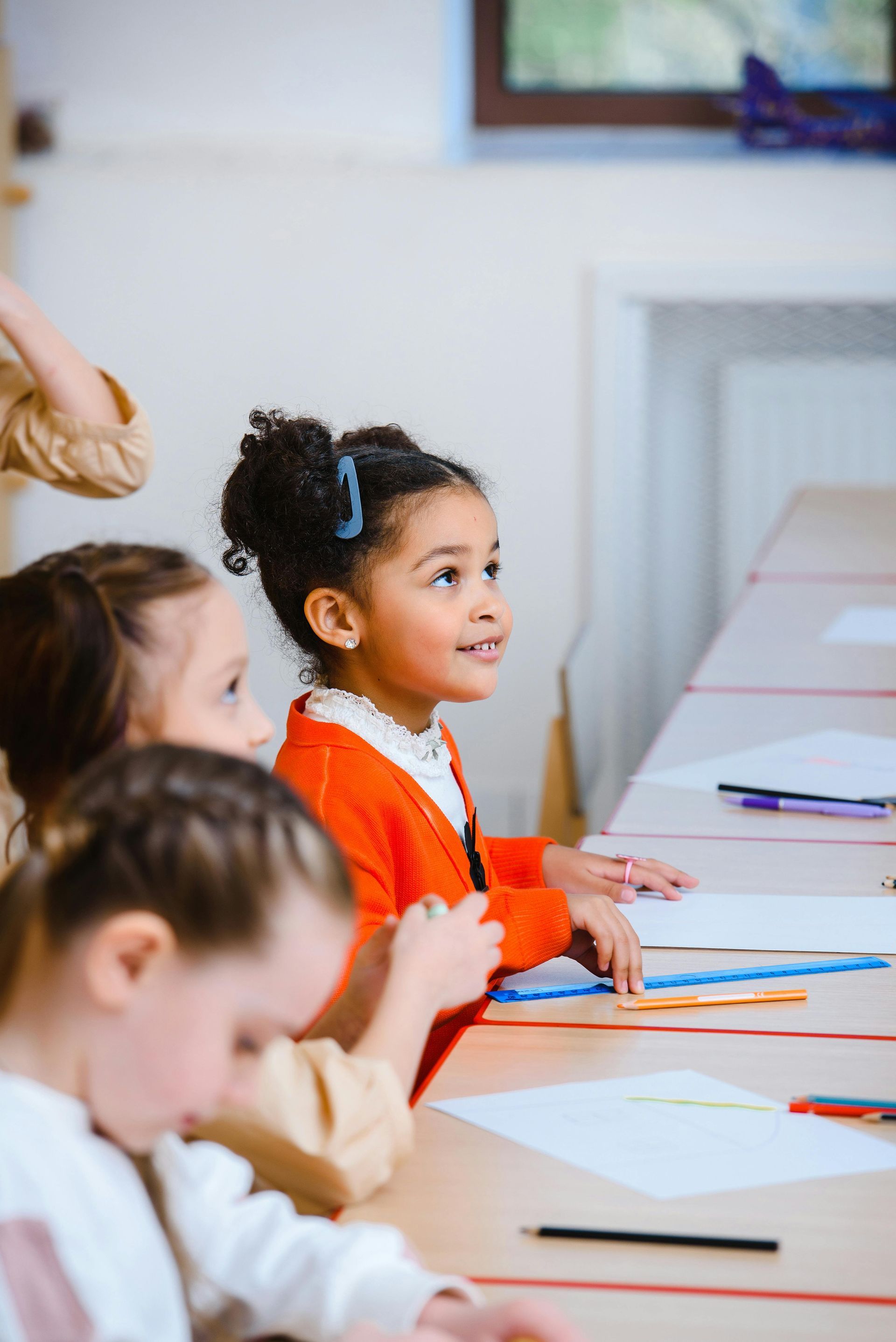 Jeunes enfants en école maternelle