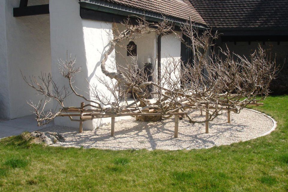 Skulptur aus Holz, Arbeit der GARTEN3PUNKT AG