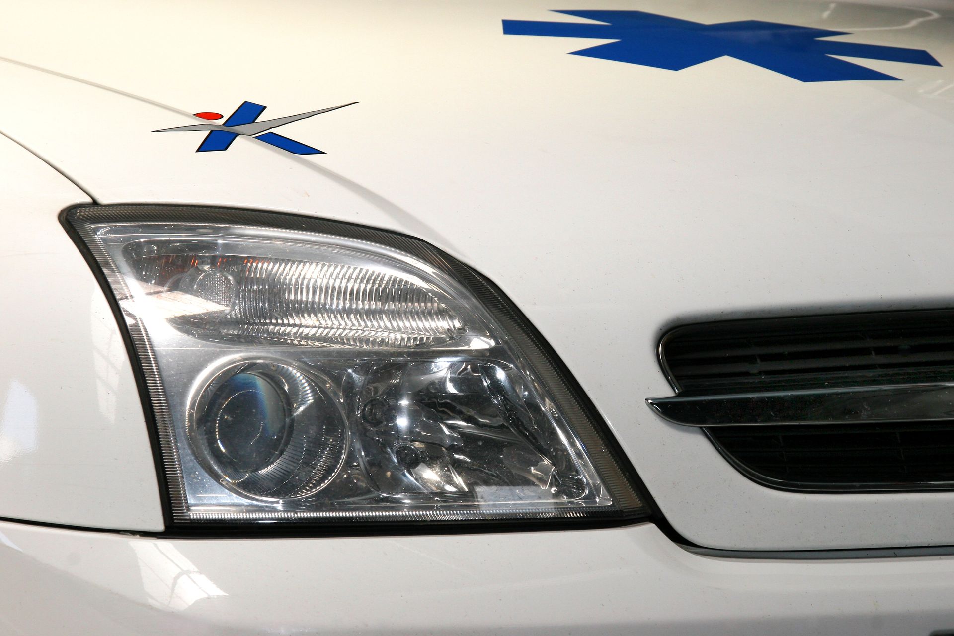 Vue de près sur une ambulance