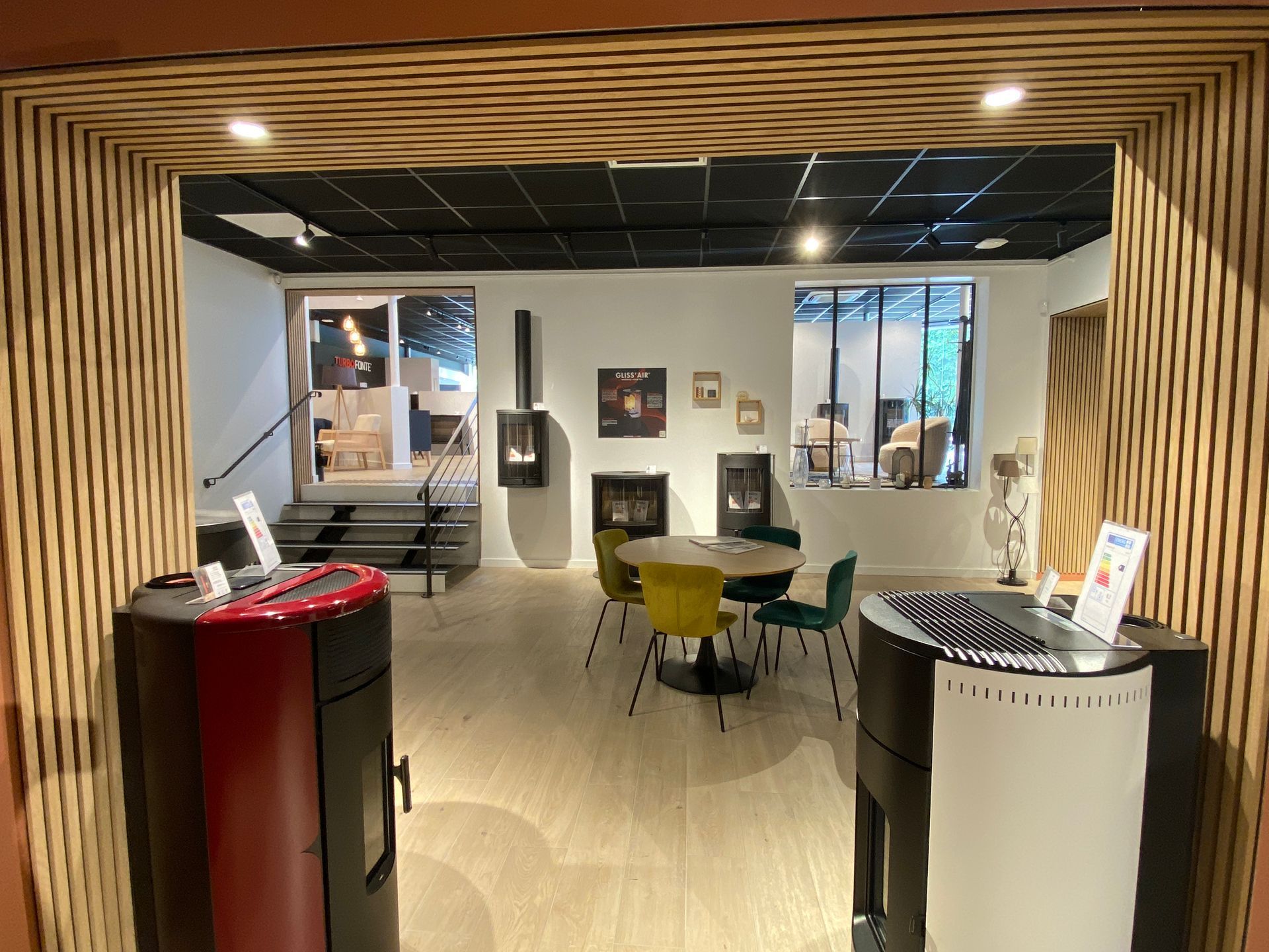 Photo de showroom rénové