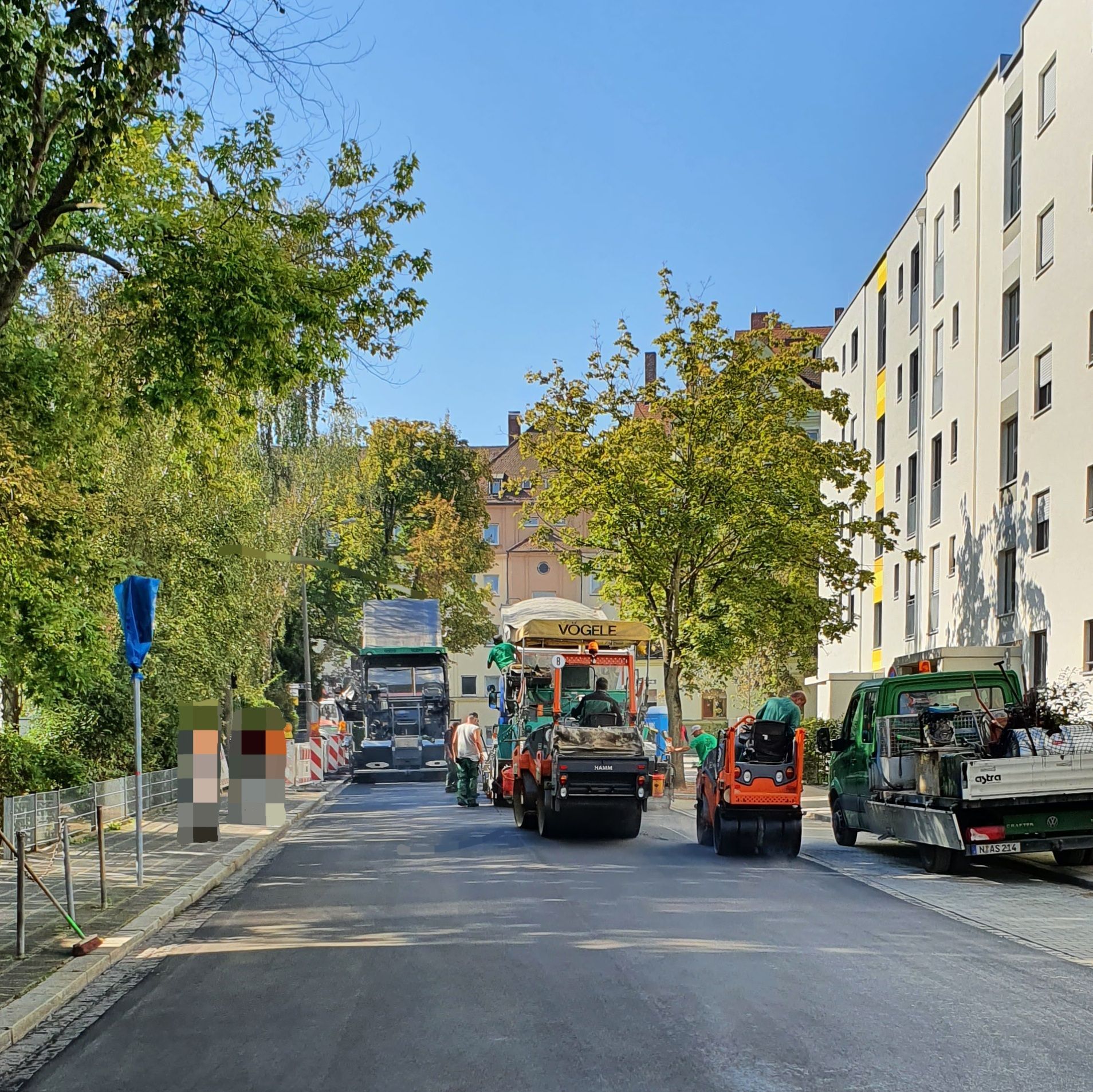 Astra strassenbau gmbh, strassenbau nuernberg, pflasterarbeiten nuernberg, einfahrten, gehwege,terrassen, strassen- und wegebau nuernberg, jobs nuernberg, jobs strassenbau nuernberg, facharbeiter strassen- und asphaltbau, baugeraetefuehrer, ausbildung bei astra, ausbildung nuernberg baubranche, ausbildung strassenbauer, ausbildung baugeraetefuehrer, ausbildung 2020, karriere bauwesen nuernberg, familienunternehmen nuernberg, strassenbauvorhaben, erfahrenes pflasterunternehmen, kreatives pflasterunternehmen, individuelles design aus stein