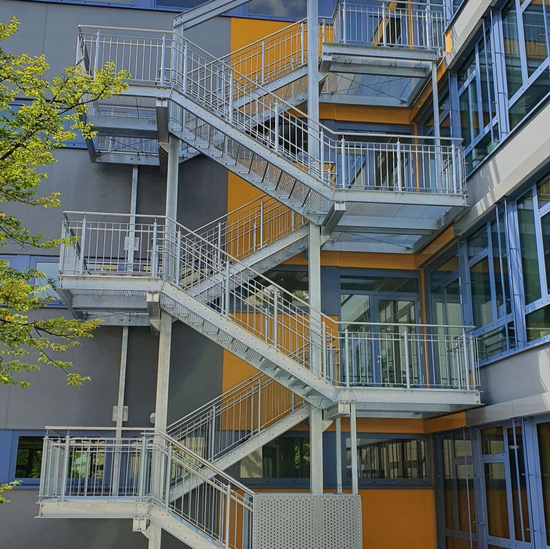 Anbau Fluchttreppe