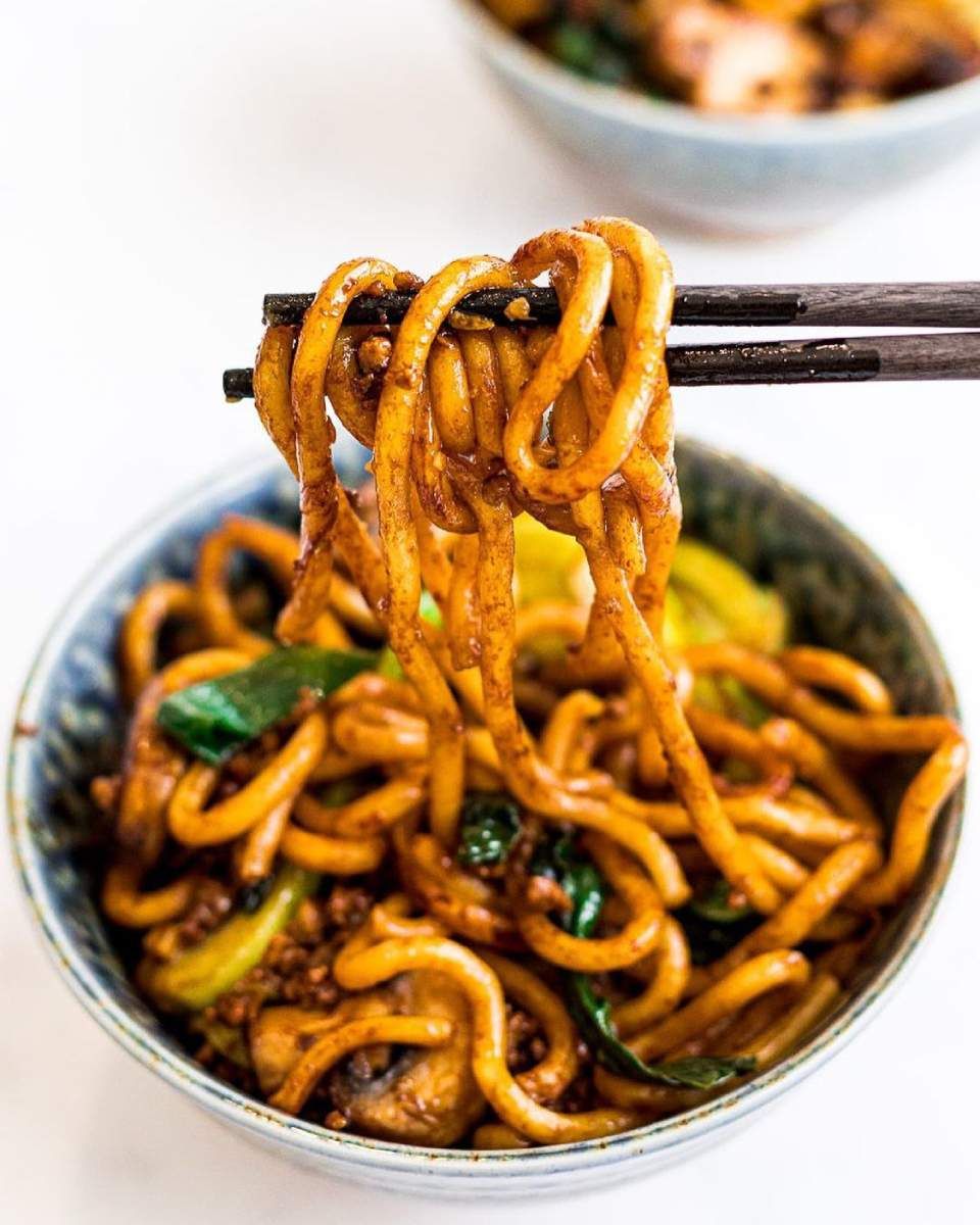 Asiatisches Nudelgericht, Samt Asia Kitchen GmbH