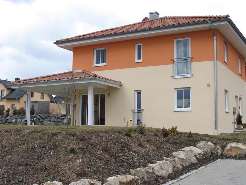 Uwe Fischer HOLZBAU in Coburg-Creidlitz, Leistungsspektrum, Zimmerei, Angebotserstellung, Carports, Terrassen, Pergolen, Dacheindeckungen, Dachstühle, Gauben, Modernisierungen, Dachflächenfenster, Handel mit Baumaterialien, Dachsanierung, Umdeckungen