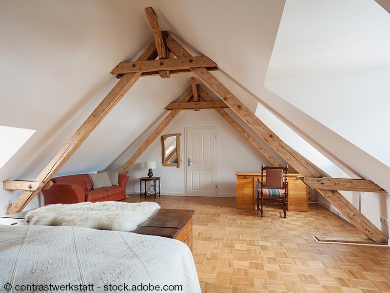 Uwe Fischer HOLZBAU in Coburg-Creidlitz, Zimmerei, Angebotserstellung, Carports, Terrassen, Pergolen, Dacheindeckungen, Dachstühle, Gauben, Modernisierungen, Dachflächenfenster, Handel mit Baumaterialien, Dachsanierung, Dachdämmung, Umbauten, Ausbauten, Dachausbauten, Umdeckungen