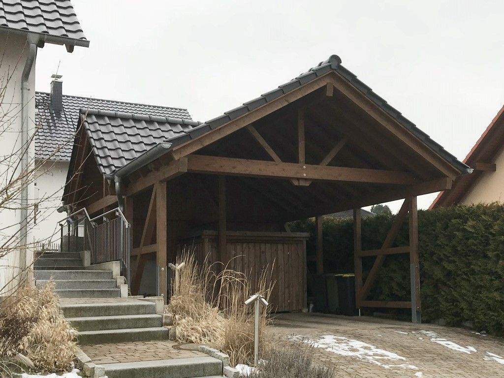 Uwe Fischer HOLZBAU in Coburg-Creidlitz, Zimmerei, Angebotserstellung, Carports, Terrassen, Pergolen, Dacheindeckungen, Dachstühle, Gauben, Modernisierungen, Dachflächenfenster, Handel mit Baumaterialien, Dachsanierung, Dachdämmung, Umbauten, Ausbauten, Dachausbauten, Umdeckungen