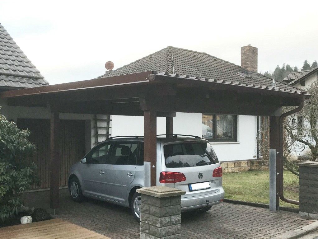 Uwe Fischer HOLZBAU in Coburg-Creidlitz, Zimmerei, Angebotserstellung, Carports, Terrassen, Pergolen, Dacheindeckungen, Dachstühle, Gauben, Modernisierungen, Dachflächenfenster, Handel mit Baumaterialien, Dachsanierung, Dachdämmung, Umbauten, Ausbauten, Dachausbauten, Umdeckungen