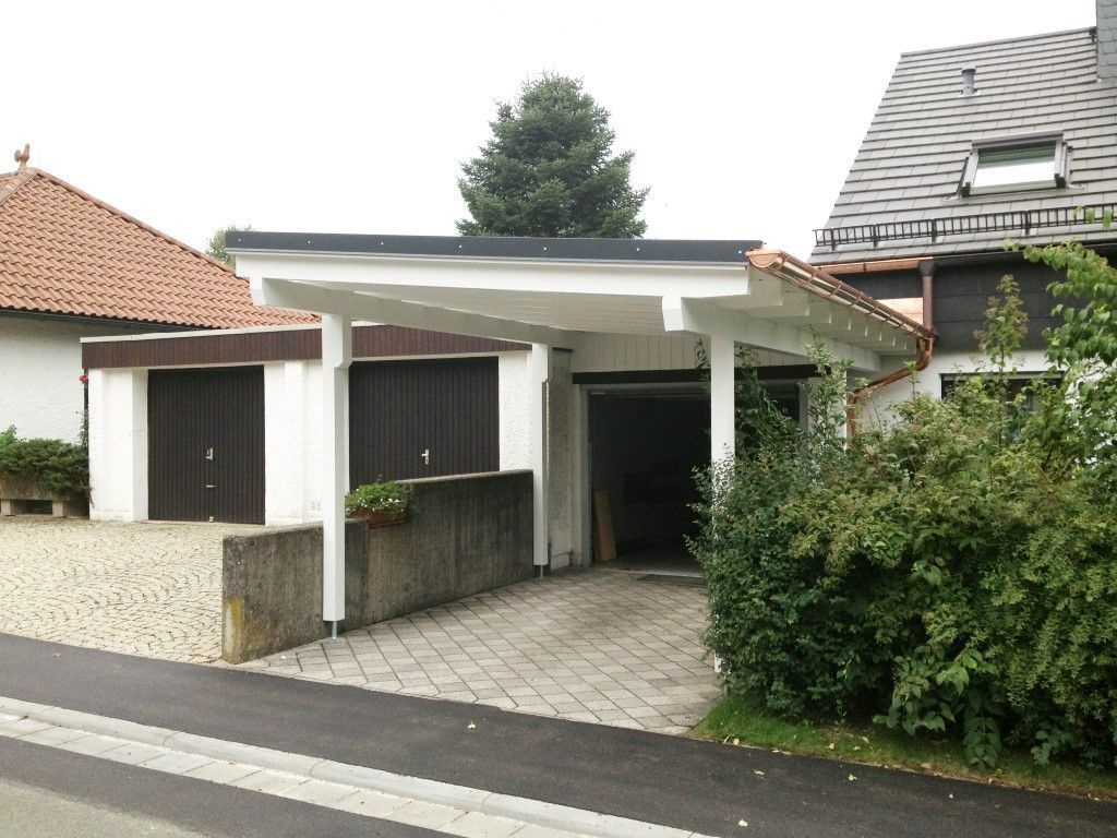 Uwe Fischer HOLZBAU in Coburg-Creidlitz, Zimmerei, Angebotserstellung, Carports, Terrassen, Pergolen, Dacheindeckungen, Dachstühle, Gauben, Modernisierungen, Dachflächenfenster, Handel mit Baumaterialien, Dachsanierung, Dachdämmung, Umbauten, Ausbauten, Dachausbauten, Umdeckungen