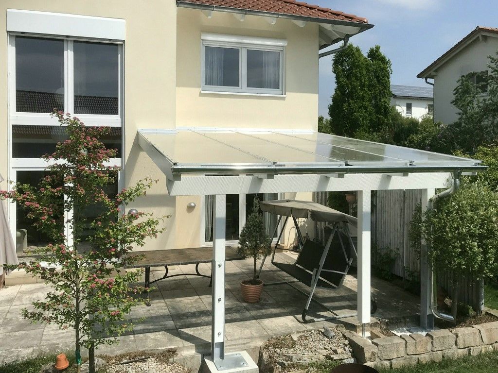 Uwe Fischer HOLZBAU in Coburg-Creidlitz, Zimmerei, Angebotserstellung, Carports, Terrassen, Pergolen, Dacheindeckungen, Dachstühle, Gauben, Modernisierungen, Dachflächenfenster, Handel mit Baumaterialien, Dachsanierung, Dachdämmung, Umbauten, Ausbauten, Dachausbauten, Umdeckungen