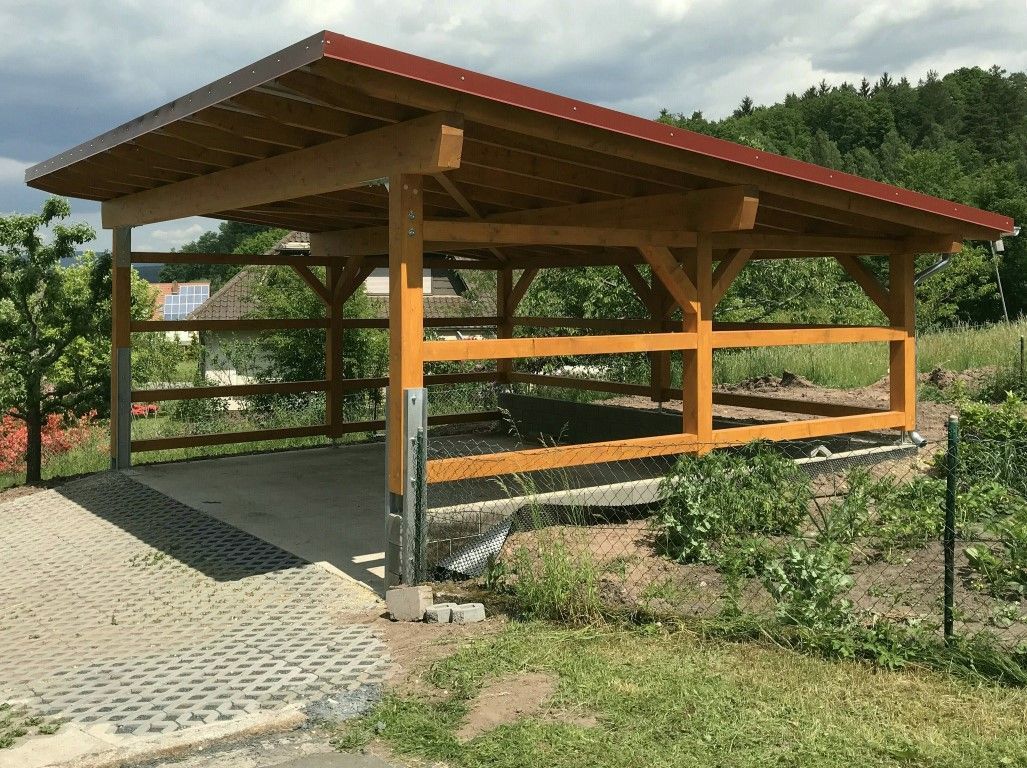 Uwe Fischer HOLZBAU in Coburg-Creidlitz, Leistungsspektrum, Zimmerei, Angebotserstellung, Carports, Terrassen, Pergolen, Dacheindeckungen, Dachstühle, Gauben, Modernisierungen, Dachflächenfenster, Handel mit Baumaterialien, Dachsanierung, Umdeckungen