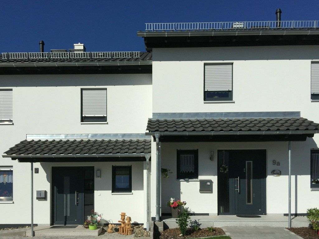 Uwe Fischer HOLZBAU in Coburg-Creidlitz, Zimmerei, Angebotserstellung, Carports, Terrassen, Pergolen, Dacheindeckungen, Dachstühle, Gauben, Modernisierungen, Dachflächenfenster, Handel mit Baumaterialien, Dachsanierung, Dachdämmung, Umbauten, Ausbauten, Dachausbauten, Umdeckungen