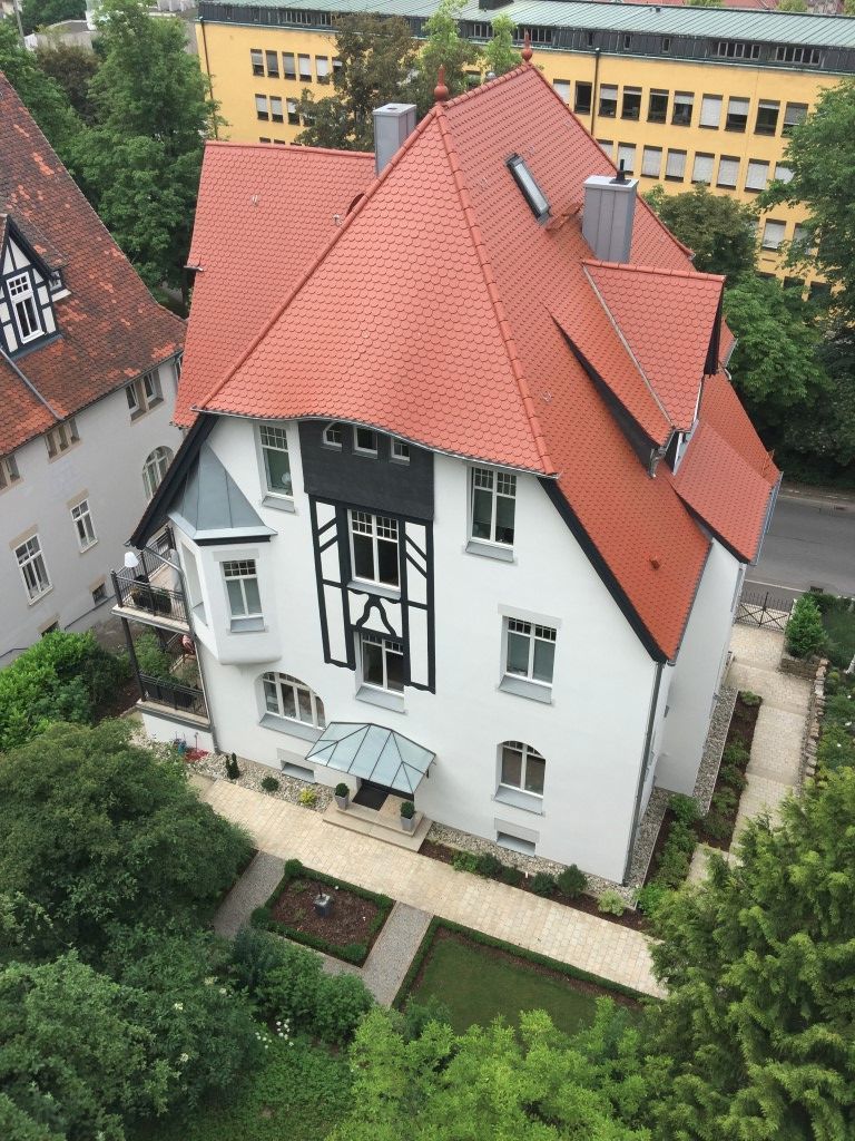 Uwe Fischer HOLZBAU in Coburg-Creidlitz, Zimmerei, Angebotserstellung, Carports, Terrassen, Pergolen, Dacheindeckungen, Dachstühle, Gauben, Modernisierungen, Dachflächenfenster, Handel mit Baumaterialien, Dachsanierung, Dachdämmung, Umbauten, Ausbauten, Dachausbauten, Umdeckungen