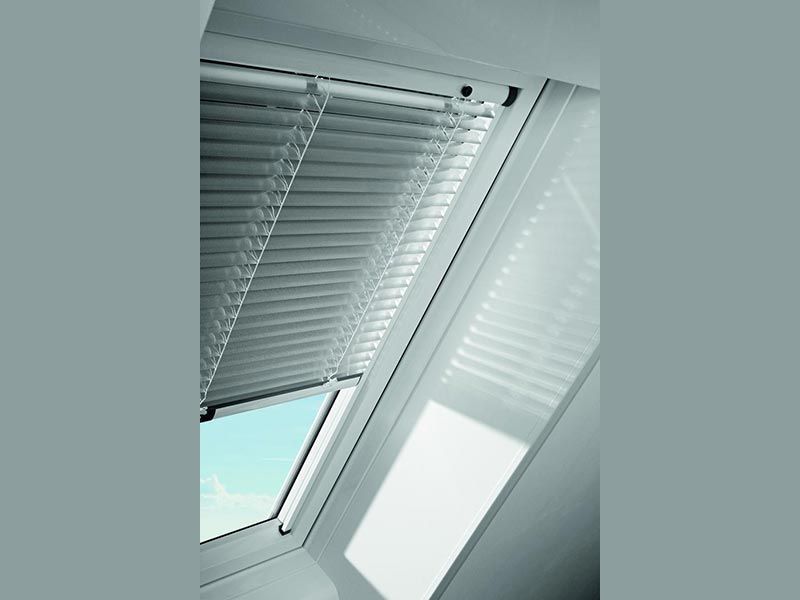 Uwe Fischer HOLZBAU in Coburg-Creidlitz, Zimmerei, Angebotserstellung, Carports, Holzterrassen, Terrassen, Pergolen, Dacheindeckungen, Dachstühle, Gauben, Modernisierungen, Dachflächenfenster, Handel mit Baumaterialien, Dachsanierung, Dachdämmung, Umbauten, Ausbauten, Dachausbauten, Umdeckungen