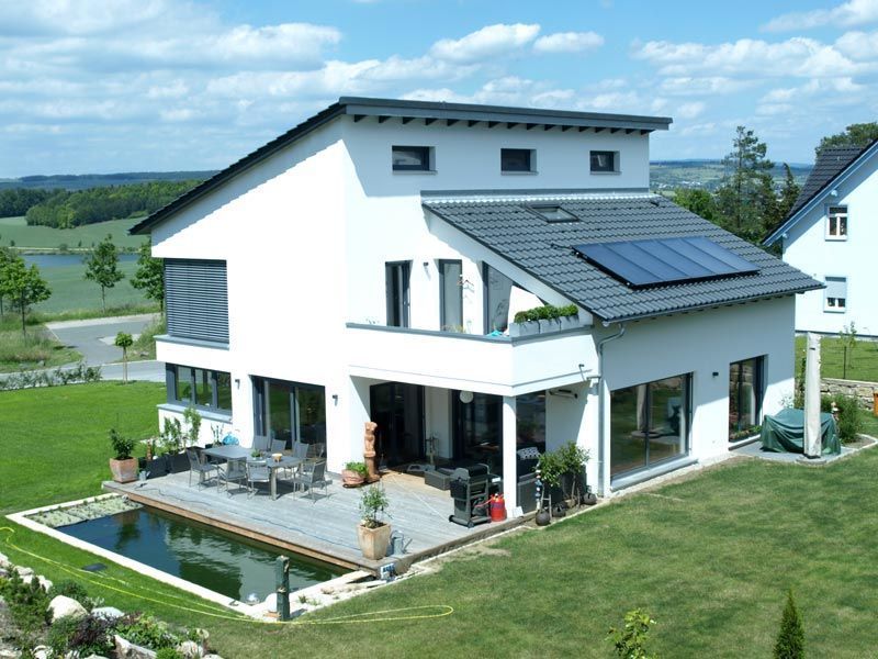 Uwe Fischer HOLZBAU in Coburg-Creidlitz, Leistungsspektrum, Zimmerei, Angebotserstellung, Carports, Terrassen, Pergolen, Dacheindeckungen, Dachstühle, Gauben, Modernisierungen, Dachflächenfenster, Handel mit Baumaterialien, Dachsanierung, Umdeckungen